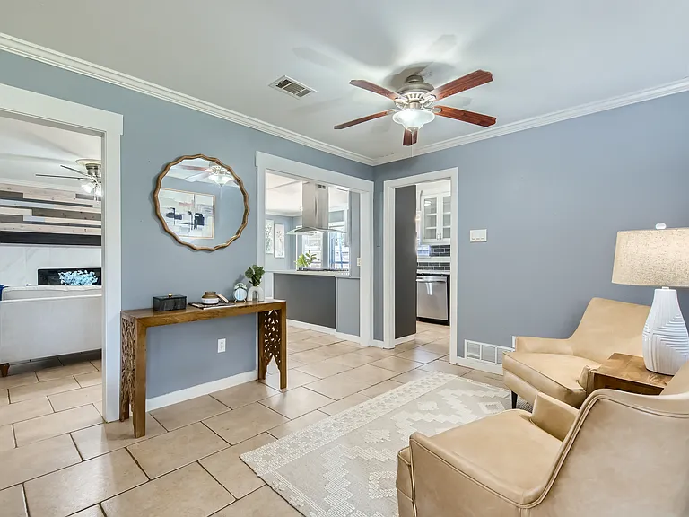1308 Ashbury Dr — Photo 24