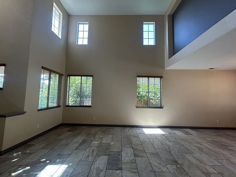 37978 Spur Dr — Photo 7
