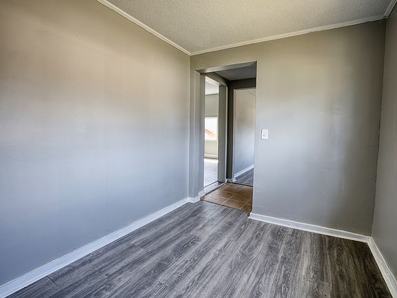 4th image of 474 Webb Rd