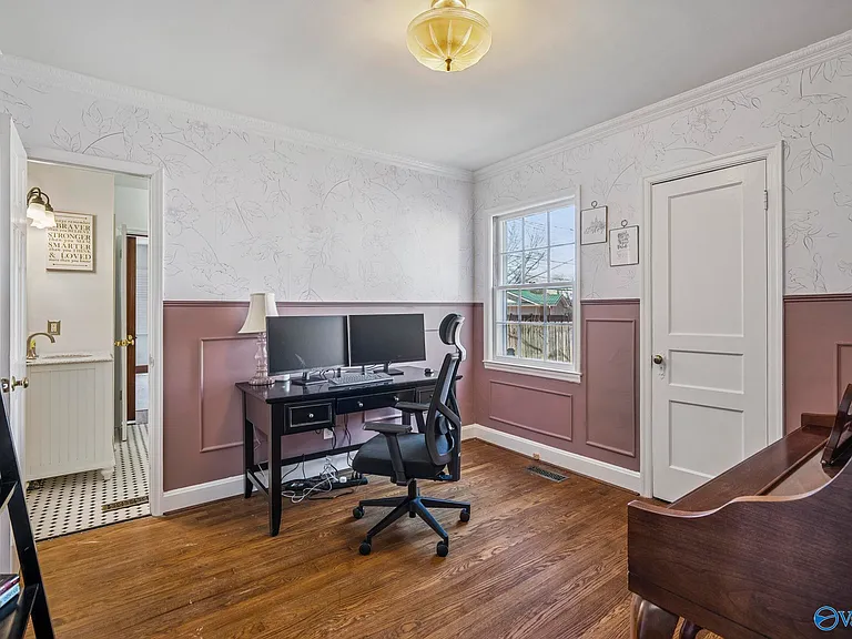 2706 Overton Rd SW — Photo 16