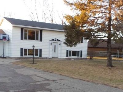 371 N Murphy St, Lake Crystal, MN, 56055