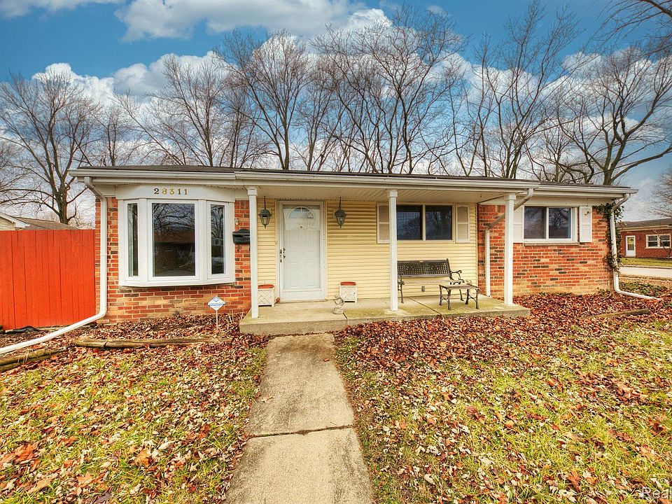 1st image of 28311 Roy St