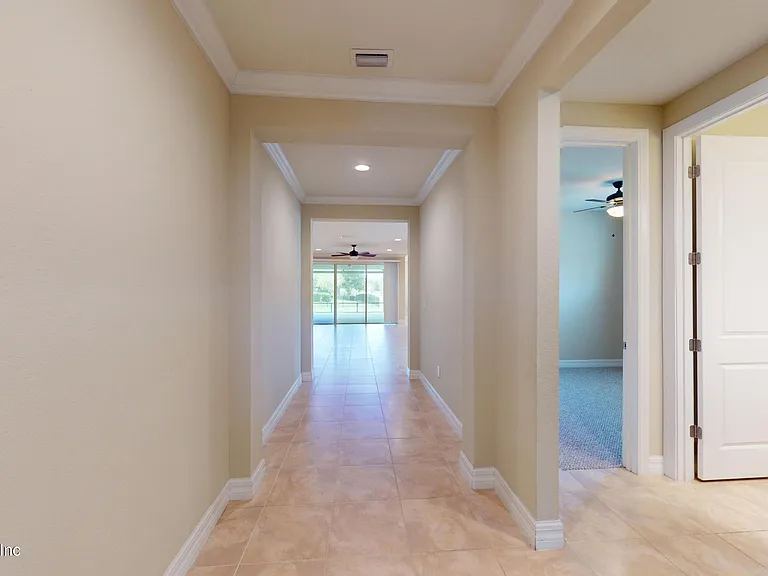29 Lakefront Ln — Photo 4