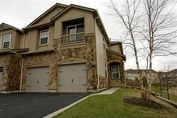 2nd image of 1833 N Crenshaw Cir