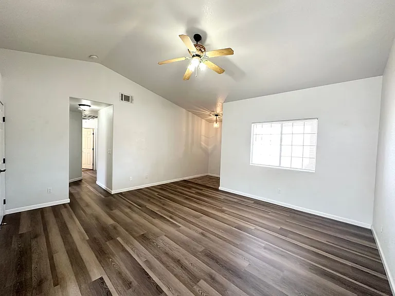2647 Simms Ave — Photo 8