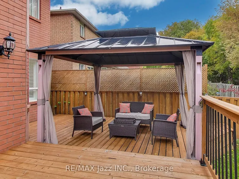 9 Maconnachie Pl — Photo 28