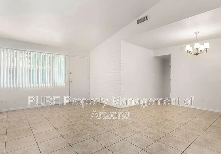 1624 E Campbell Ave #50 — Photo 2