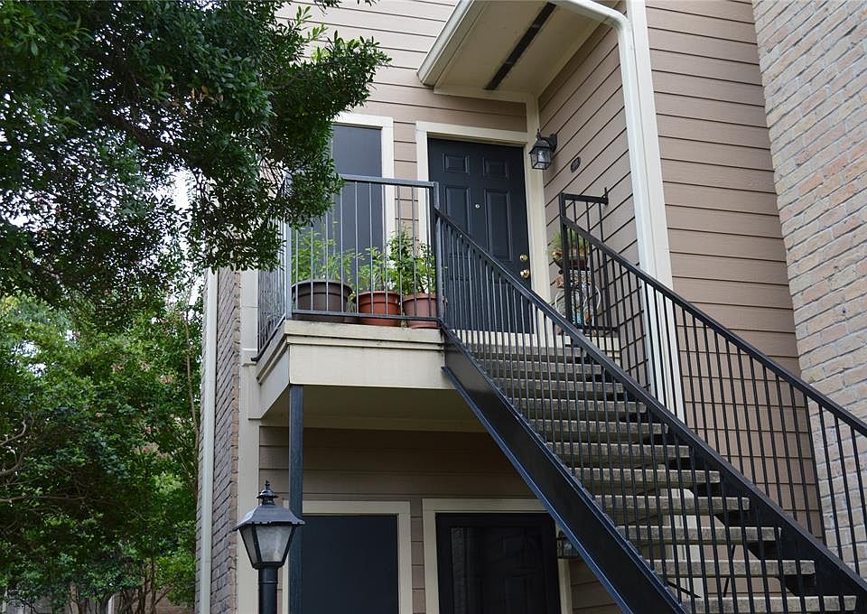 1st image of 714 Bering Dr #36