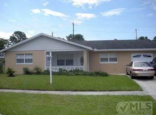 4882 Royal Ct S, West Palm Beach, FL 33415