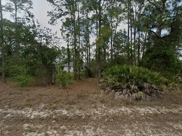 2907 E 9th St, Lehigh Acres, FL 33972