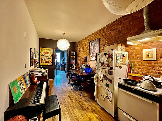 Rented by Ideal Properties Group | media 27