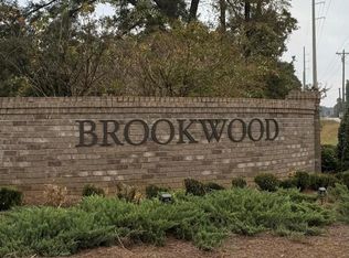 221 Windemere Ln, Dothan, AL 36303