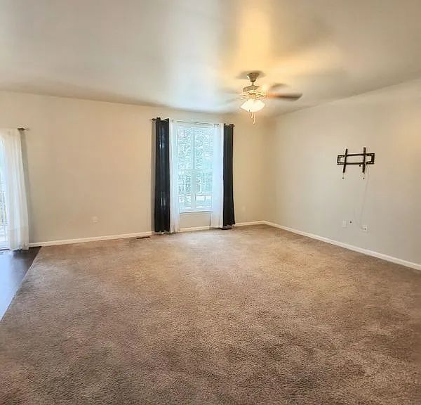2913 Lakeview Pkwy — Photo 7