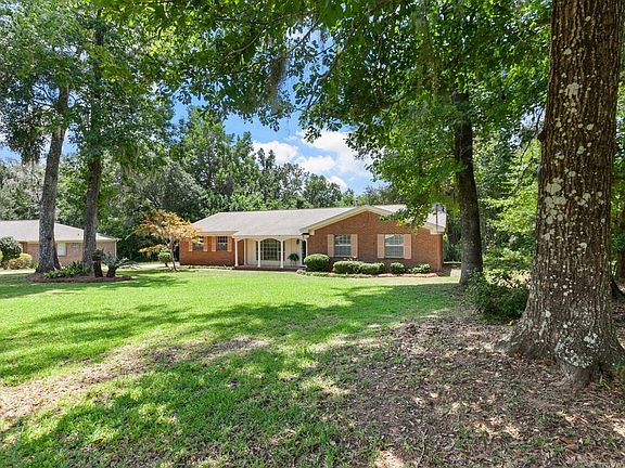 5th image of 2517 Limerick Dr