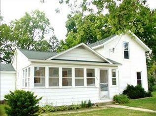 105 Cottage St, Sturgis, MI 49091