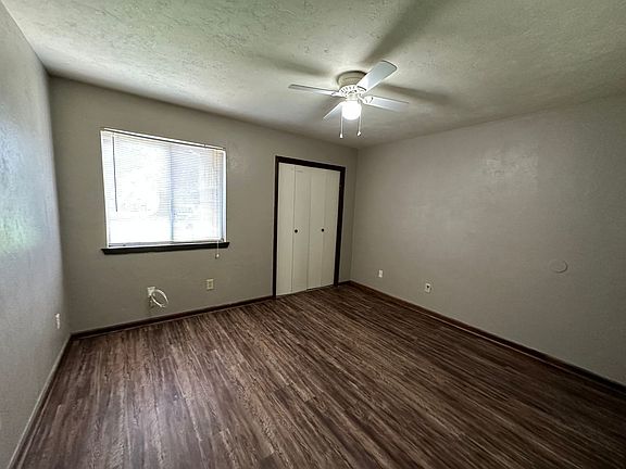 5th image of 1411 Shallow Brk #1411A