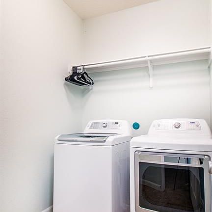 5th image of 1601 Bel Riposo Ln