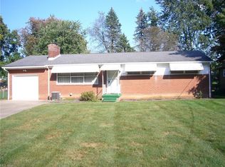 4824 Meadowlane Dr NW, Canton, OH 44709