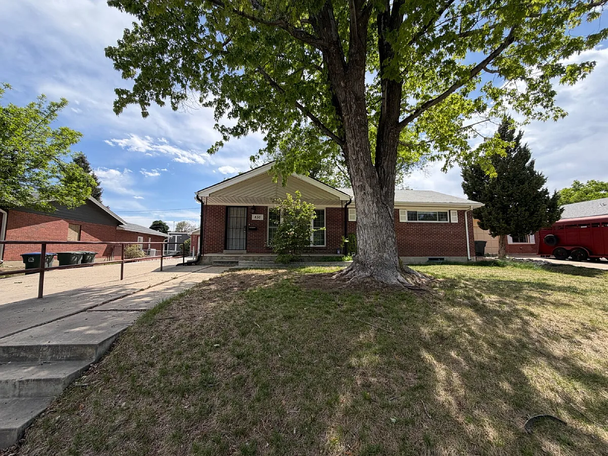 Building Photo - 850 Naiad Dr #A
