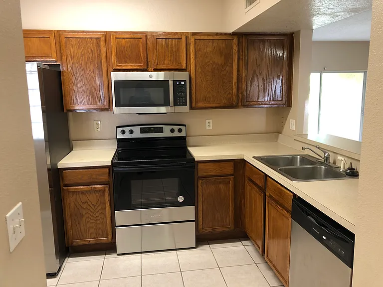 9508 Newdale Way #102 — Photo 5