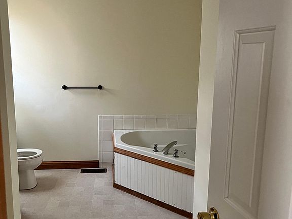 Master bath with garden tub and separate shower