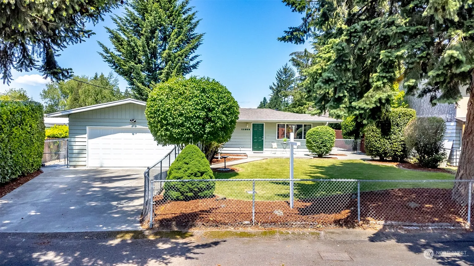 11002 SE 180th Street photo 1