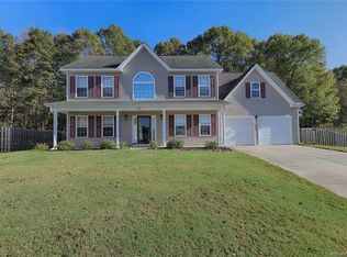 242 Bluffton Rd, Mooresville, NC 28115