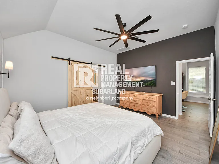 4219 Colony Ln — Photo 17