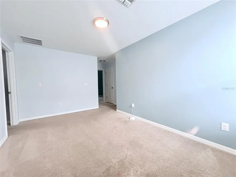 4935 Reflecting Pond Cir — Photo 19