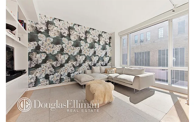 Sold by Douglas Elliman | media 4