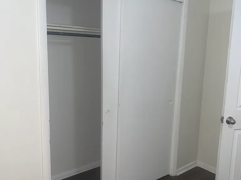 1360 Langley Ave #B — Photo 13