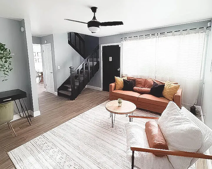 8055 E Thomas Rd #E121 — Photo 1