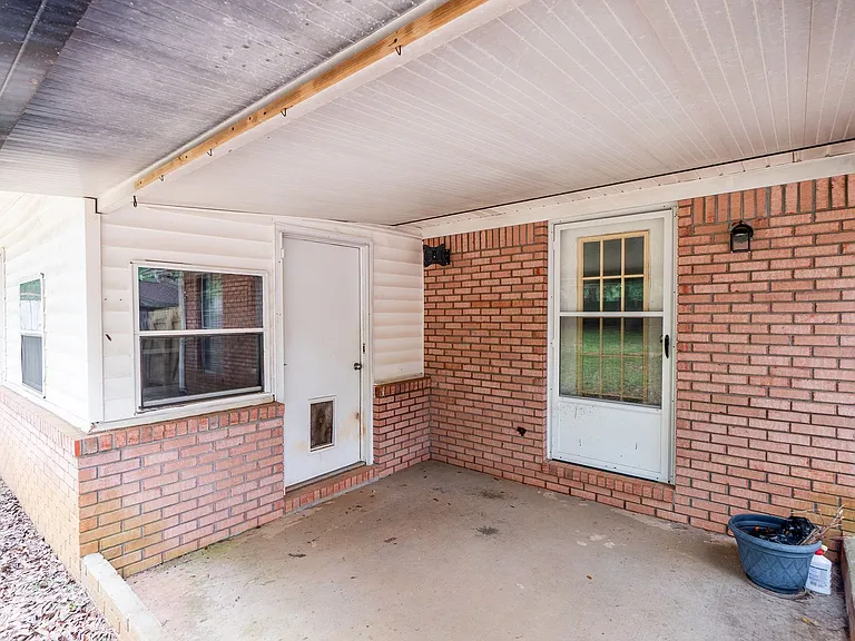 2823 Lake Silver Rd — Photo 37