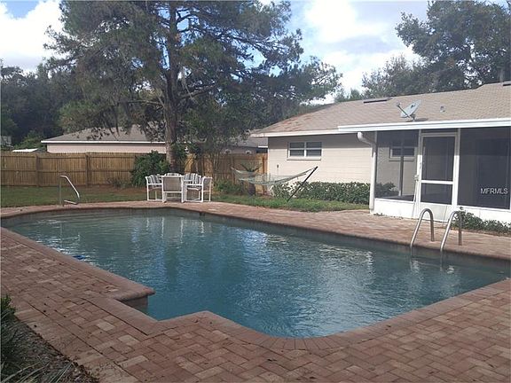 2nd image of 1125 Pinecrest Dr