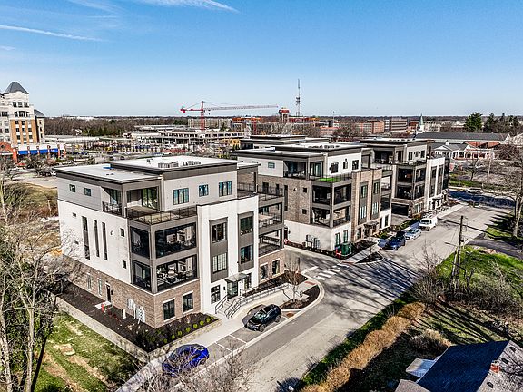 2nd image of 728 Pawnee Rd #2N