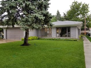 13 S Home Ave, Park Ridge, IL 60068