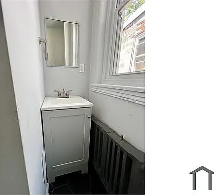 1532 S Lindenwood St — Photo 9