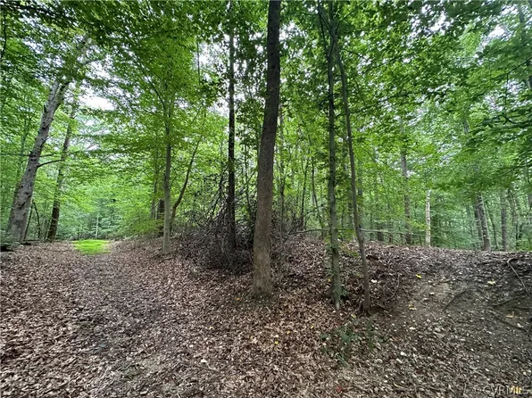16921 Batestown Rd #15, Dumfries, VA 22025
