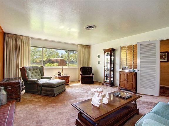 5th image of 5236 Lakefair Ct