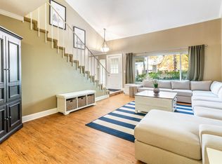 6948 Gullstrand St, San Diego, CA 92122