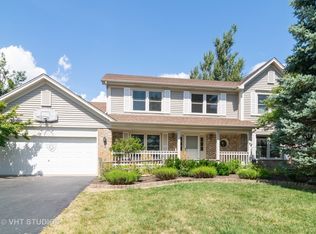 5450 Mallard Ln, Hoffman Estates, IL 60192