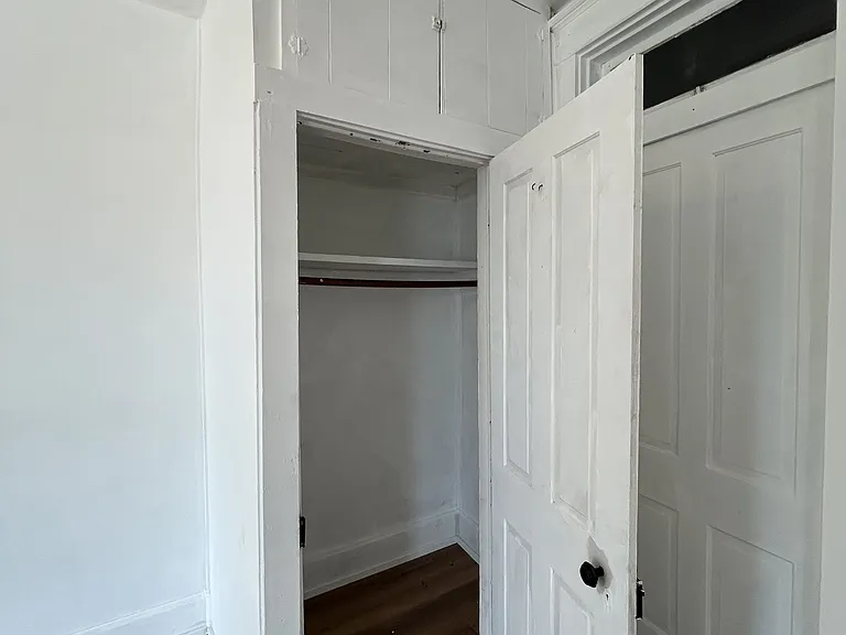 206 4th St #3 — Photo 15