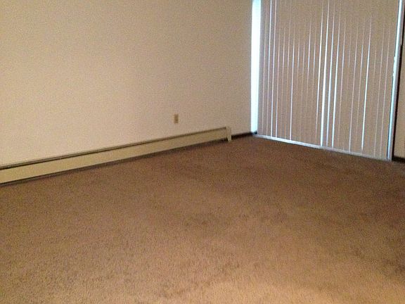 3rd image of 269 2nd St NE APT 11