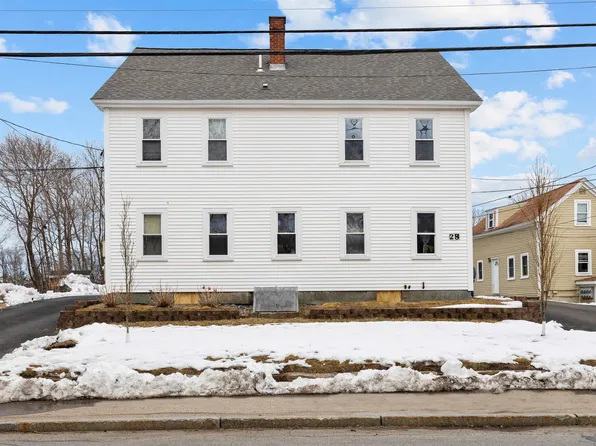 28 Elm Street, Newmarket, NH 03857