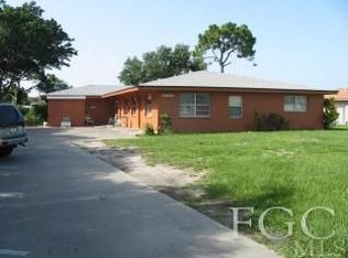 11441 Char Ann Dr, Fort Myers, FL 33908