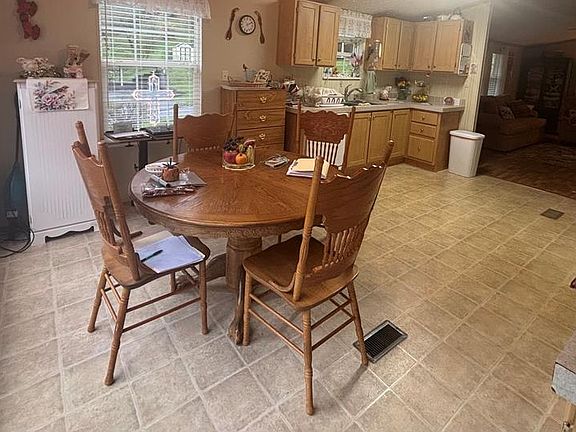 5th image of 1038 Spicewood Branch Rd