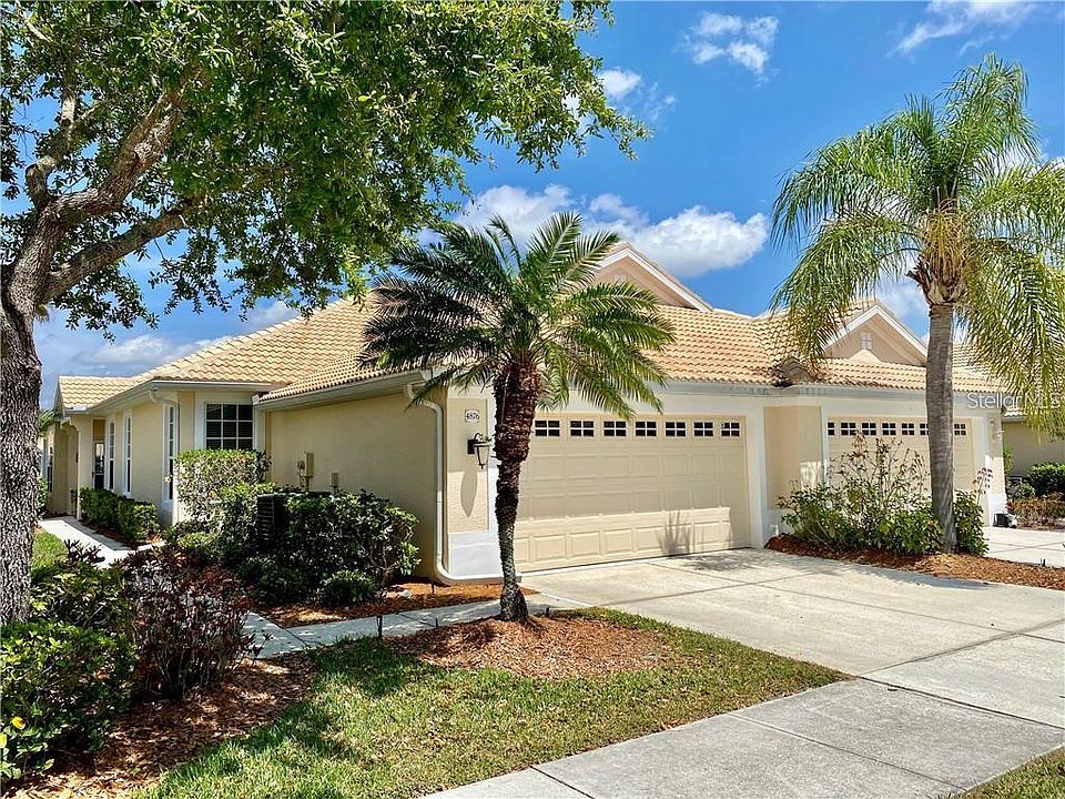 1st image of 4876 Whispering Oaks Dr