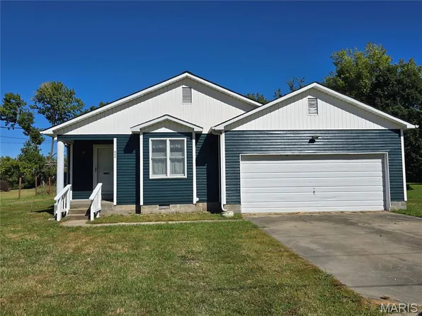 922 Susan St, Dexter, MO 63841