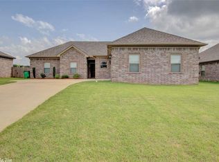 719 Mango Loop, Austin, AR 72007