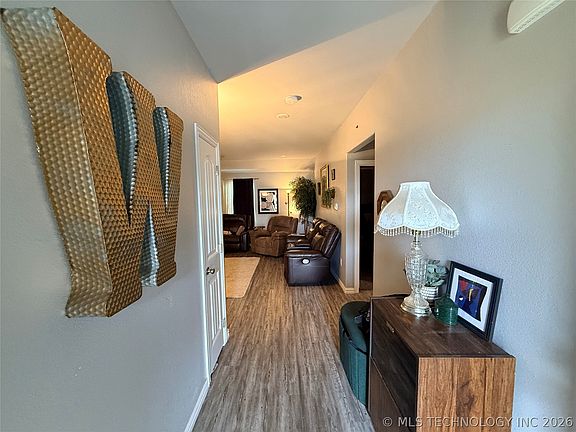 2nd image of 114 Lake Meadow Loop Rd